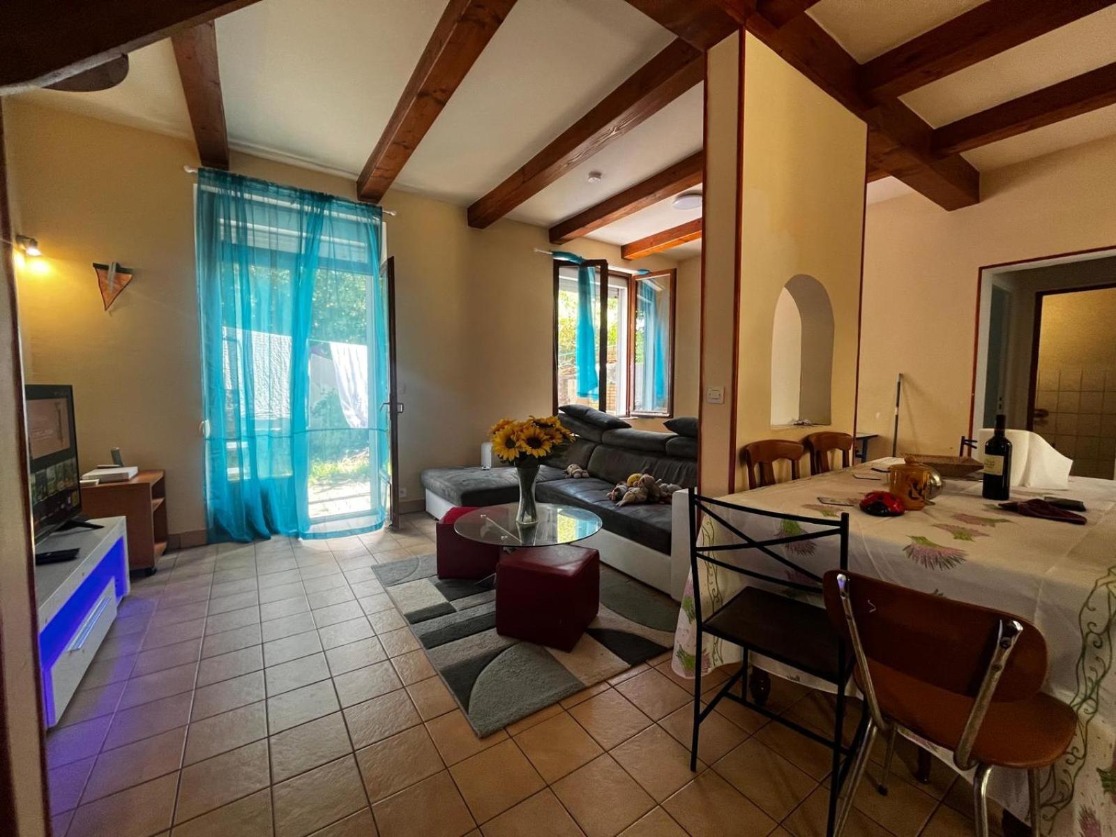 La Tranquillite A L'Etat Pur Villa Sainte-Geneviève-des-Bois Kültér fotó